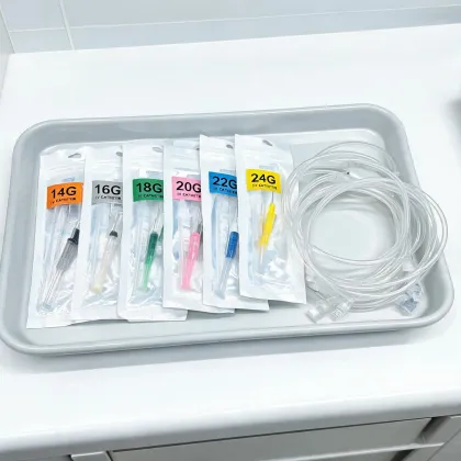 Sterile IV catheter packs